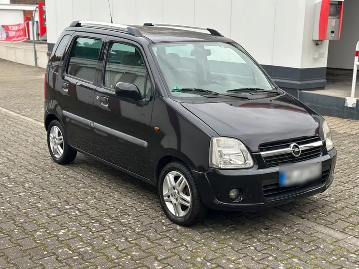 Opel Agila