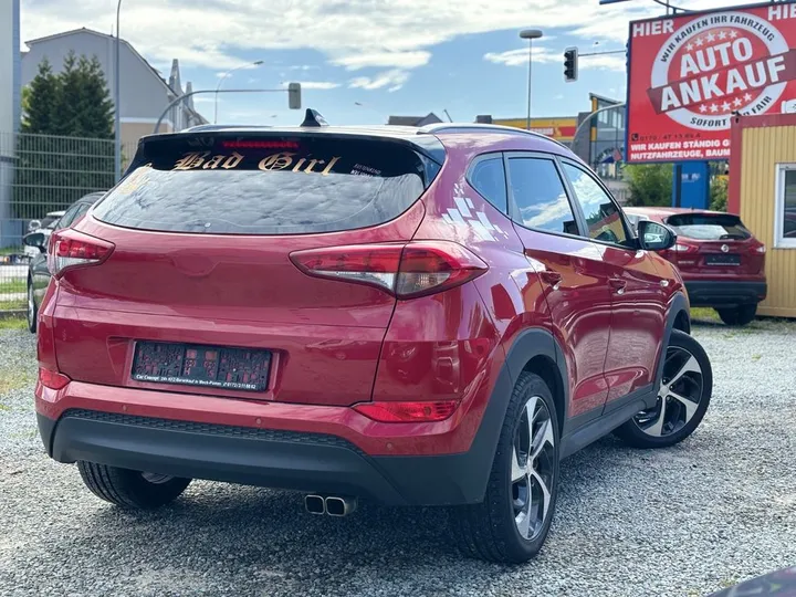 Hyundai TUCSON