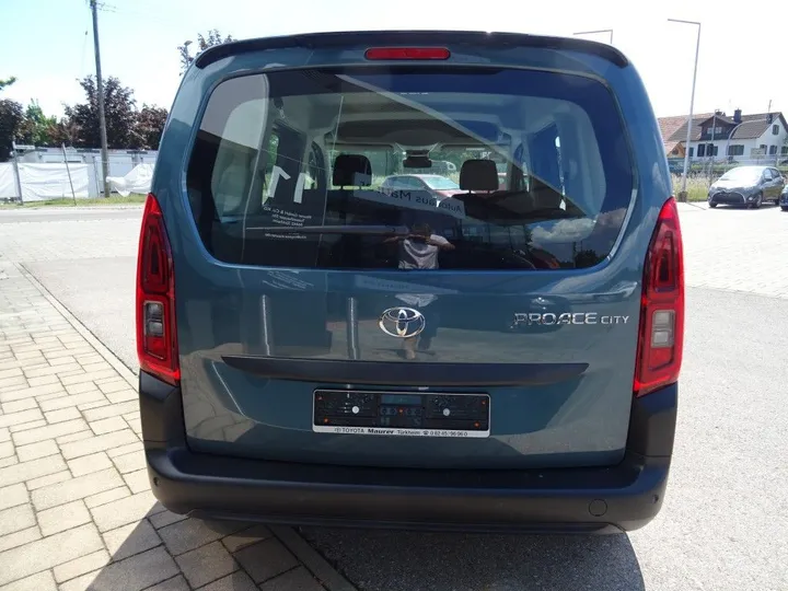 Toyota Proace City (Verso)