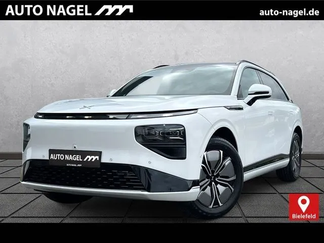 XPENG G9