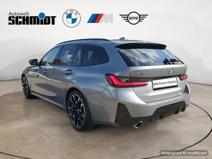 BMW 330