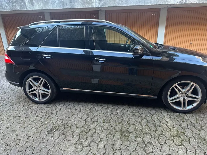 Mercedes-Benz ML 350
