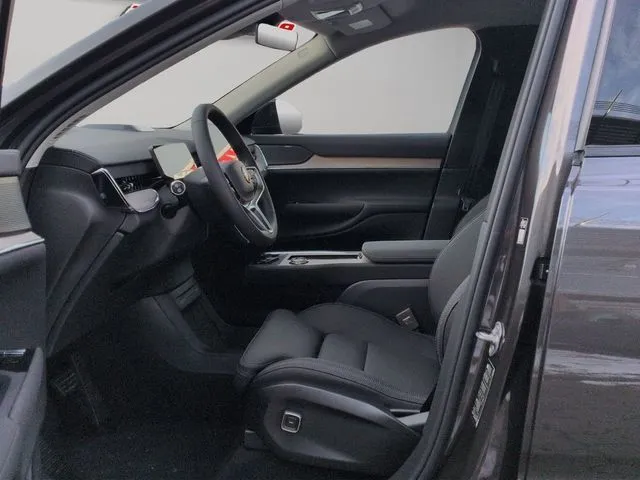 Volvo EX90