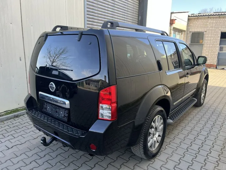 Nissan Pathfinder