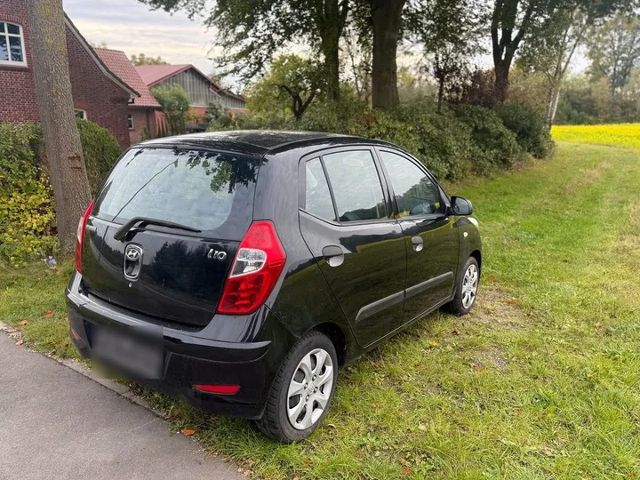 Hyundai i10