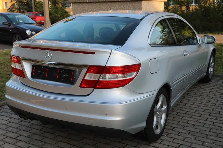 Mercedes-Benz CLC 180