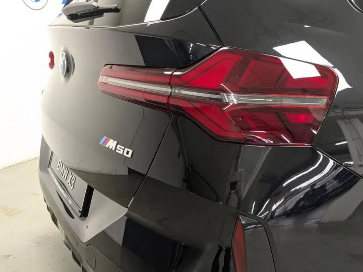 BMW X3 M50
