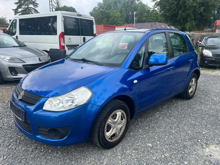 Suzuki SX4