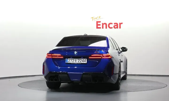 BMW M5