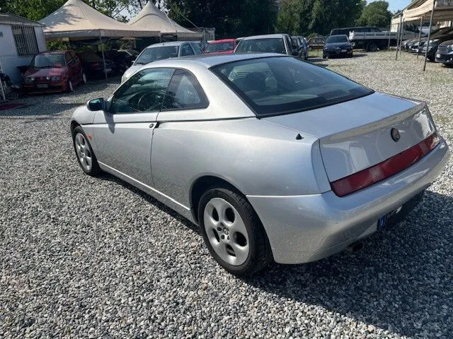 Alfa Romeo GTV