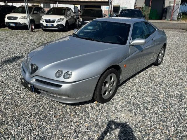 Alfa Romeo GTV