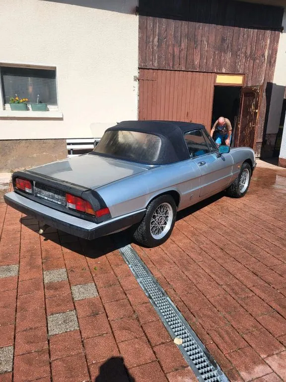 Alfa Romeo Spider