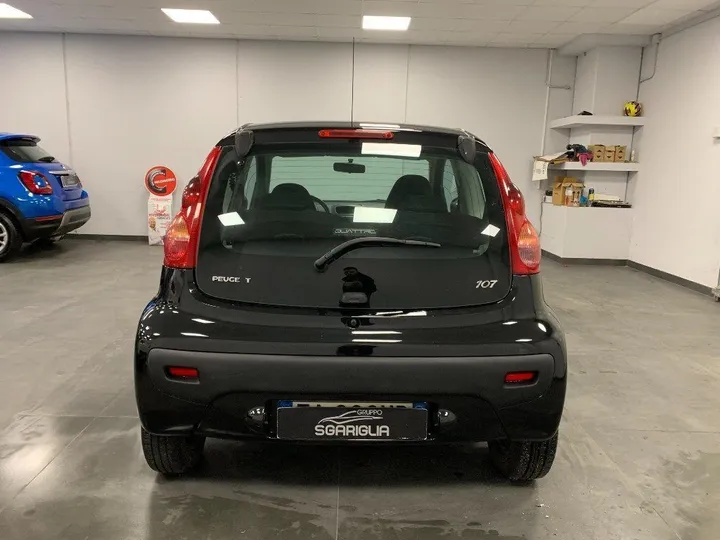 Peugeot 107