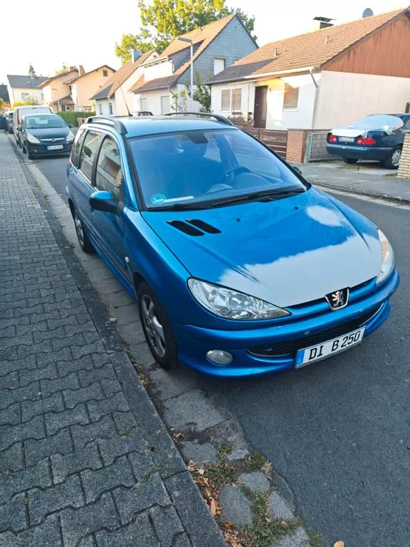 Peugeot 206