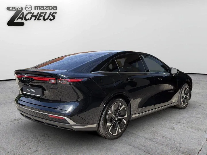 Mazda 6e