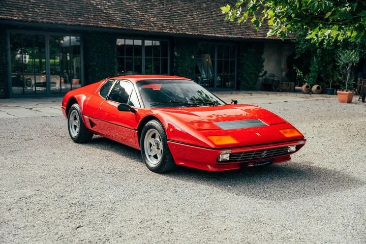 Ferrari 512