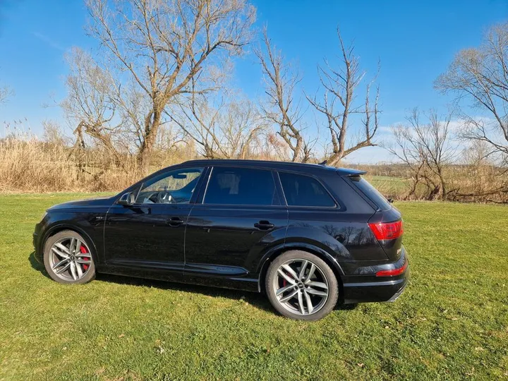Audi SQ7