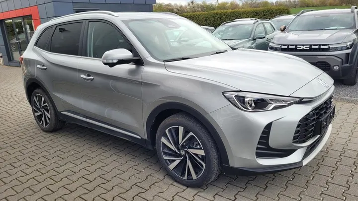 MG ZS