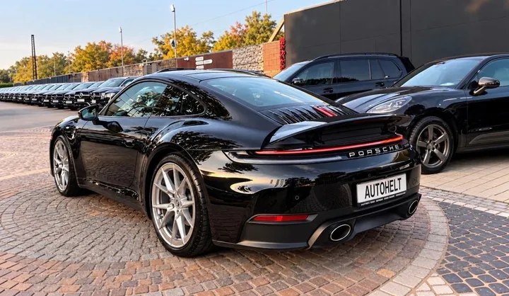 Porsche 911