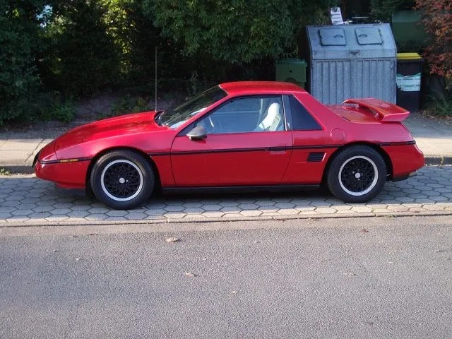 Pontiac Fiero