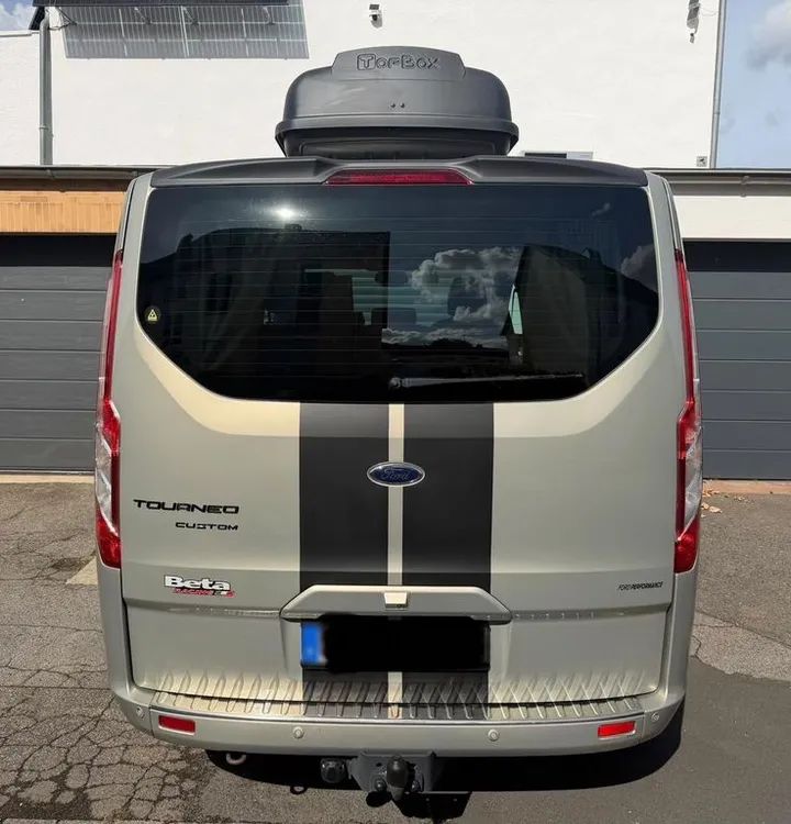 Ford Tourneo Custom