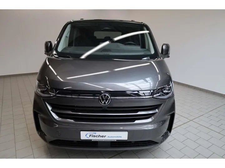 Volkswagen T7 Caravelle
