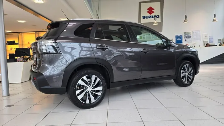 Suzuki (SX4) S-Cross