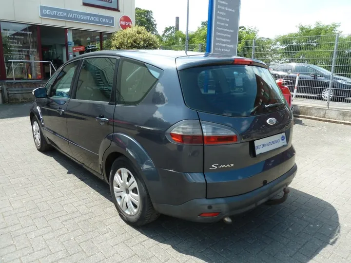 Ford S-Max