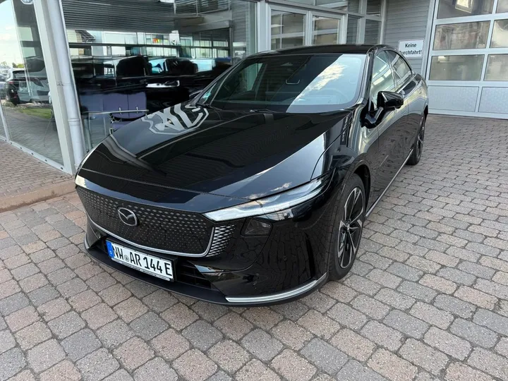 Mazda 6e