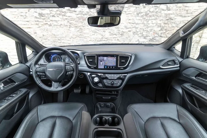 Chrysler Pacifica