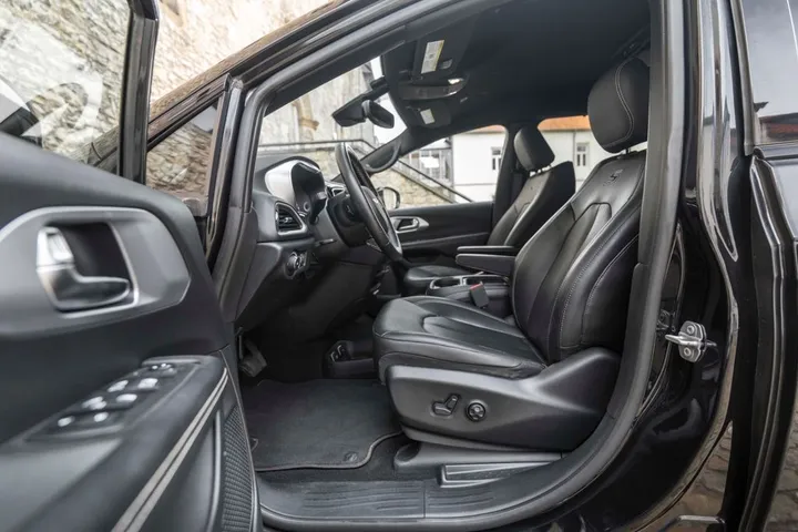 Chrysler Pacifica