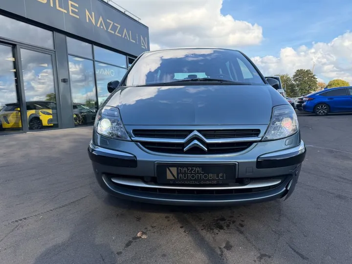 Citroën C8