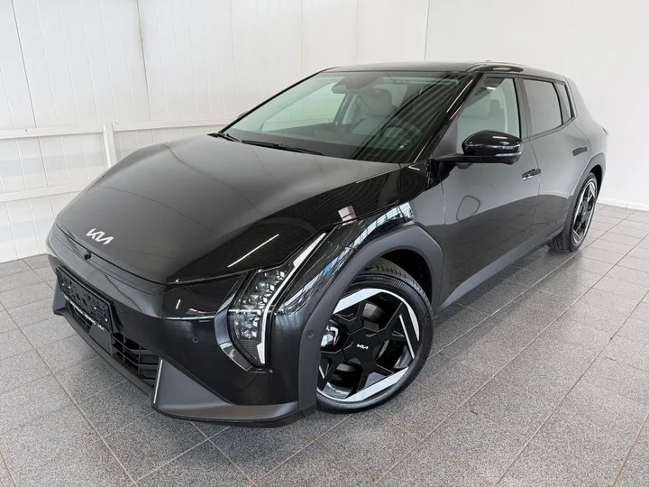 Kia EV4