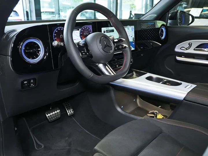 Mercedes-Benz GLB 250
