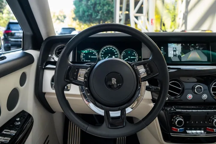 Rolls-Royce Phantom