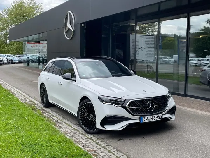 Mercedes-Benz E 220