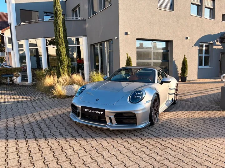 Porsche 992