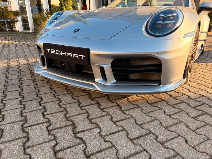 Porsche 992