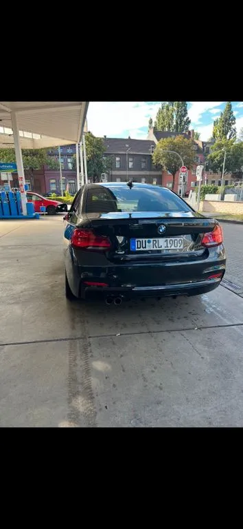 BMW 220