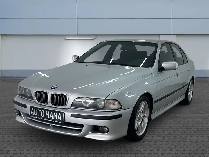 BMW 525