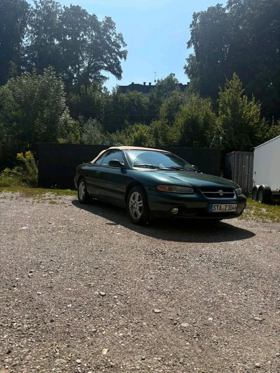 Chrysler Stratus