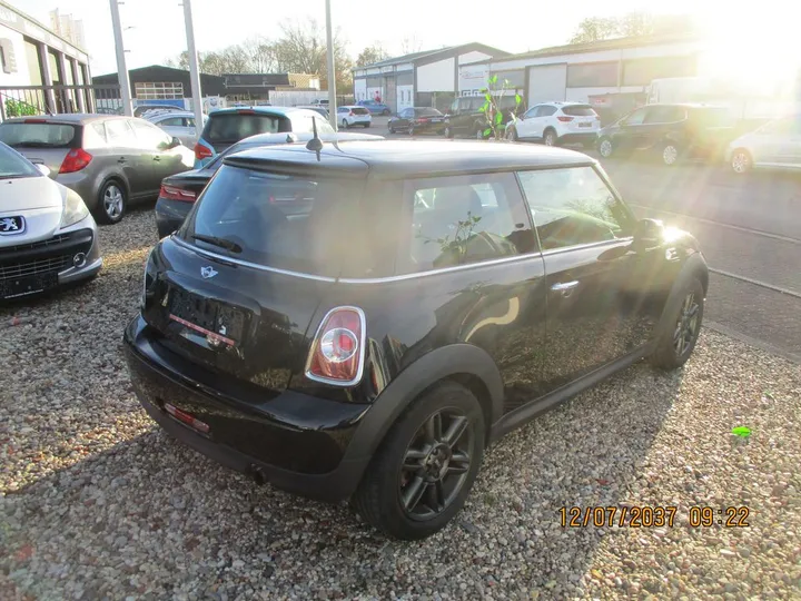MINI ONE