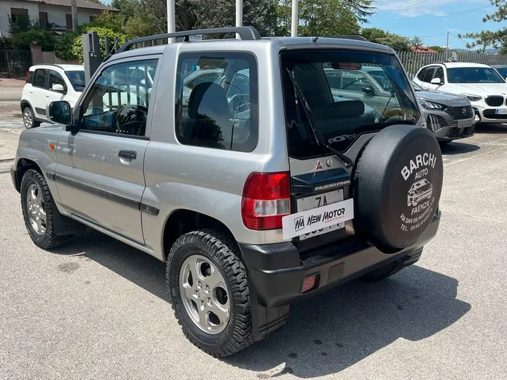 Mitsubishi Pajero Pinin