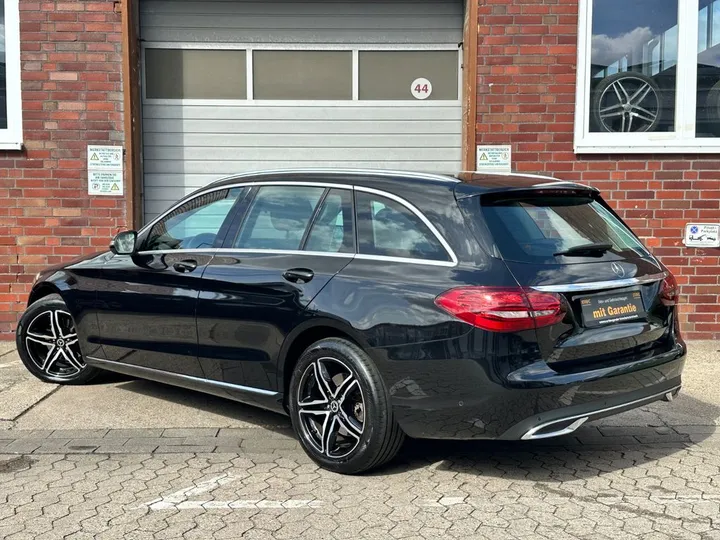 Mercedes-Benz C 200