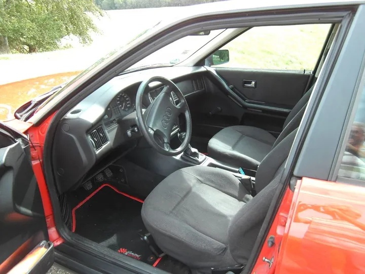 Audi 80