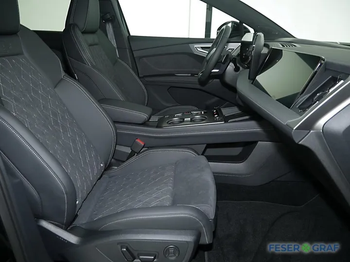 Audi Q4