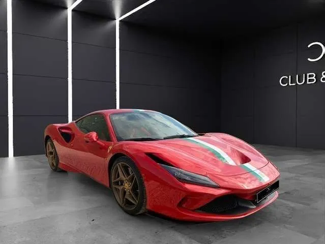 Ferrari F8