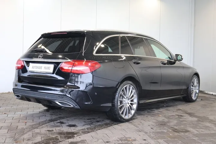 Mercedes-Benz C 220
