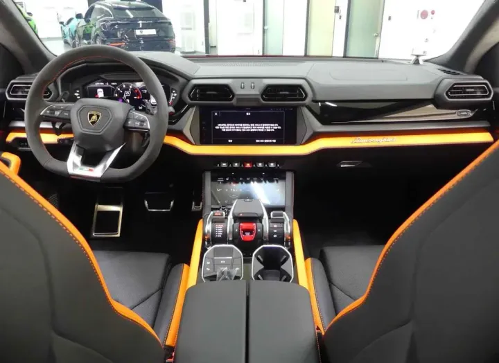 Lamborghini Urus