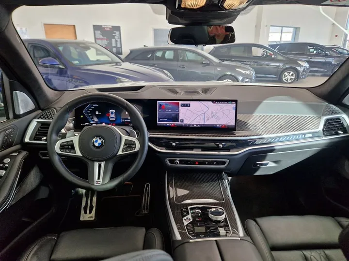 BMW X7 M60